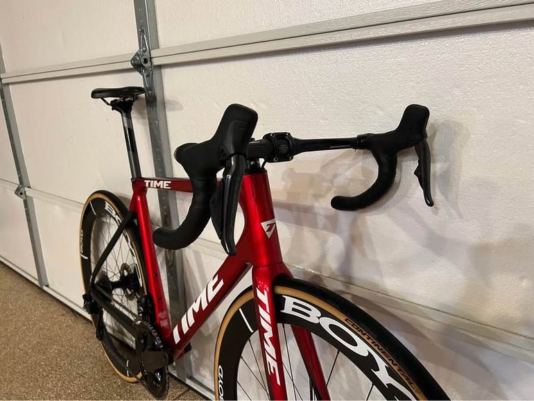 Used Time Alpe D'Huez Disc 2023 Road & Gravel, Rosso — image 3 of 6