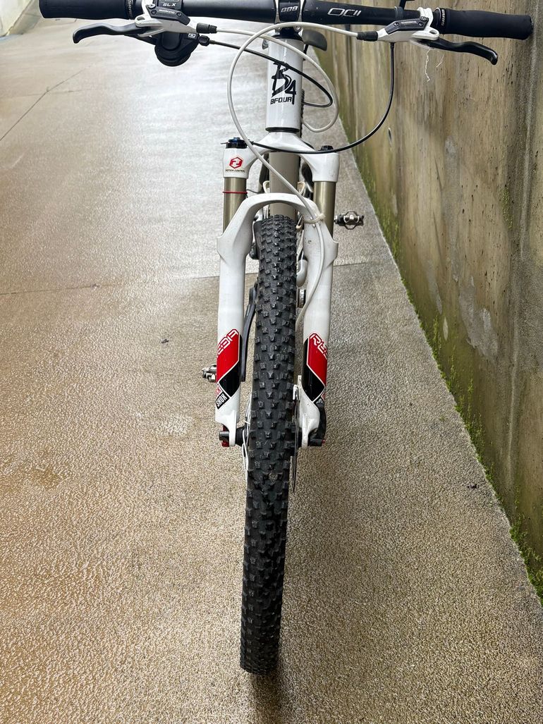 Used B4 Bfour 2015 Mountainbike, Weiß, 26 — image 6 of 6