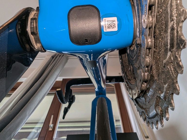 Used Canyon Ultimate CF SL 8 AXS Movistar 2024 2024 Road & Gravel, Blue — image 32 of 33