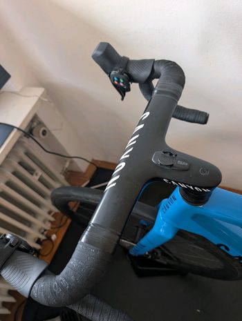 Used Canyon Ultimate CF SL 8 AXS Movistar 2024 2024 Road & Gravel, Blue — image 31 of 31