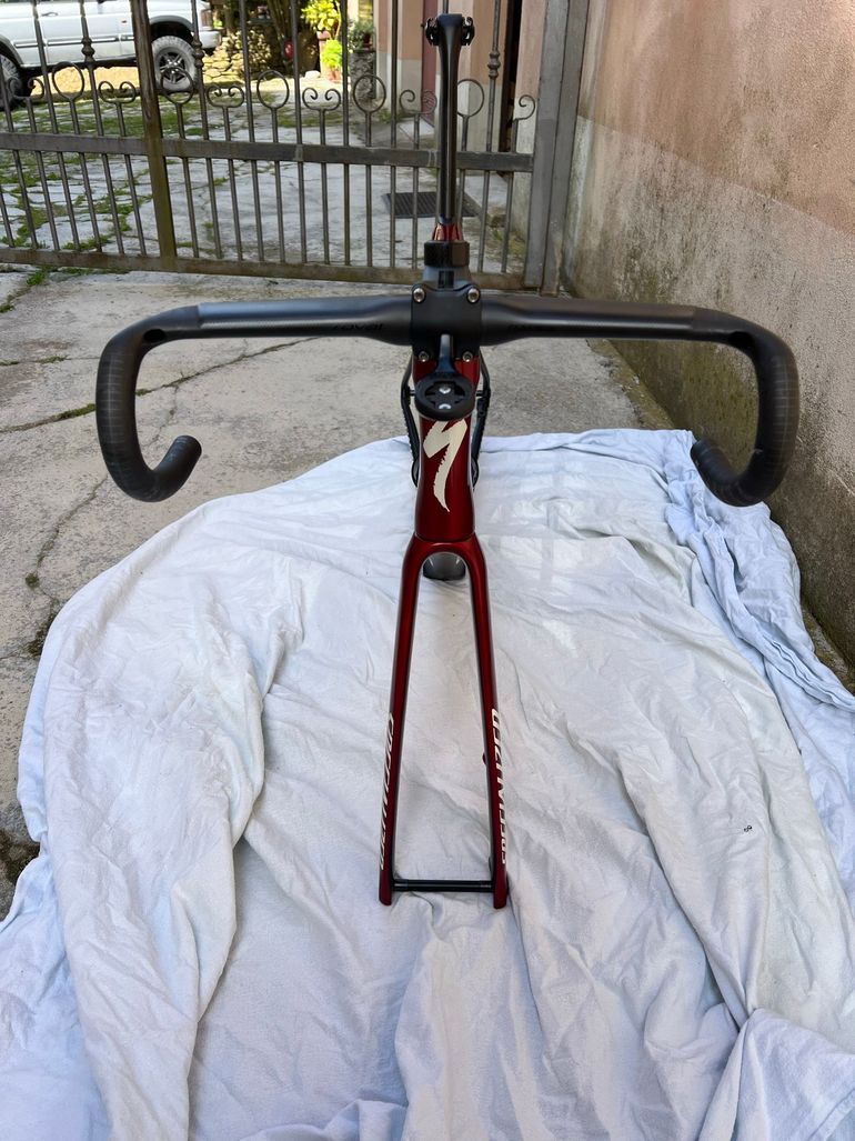 Used Specialized Tarmac Frameset 2023 Road & Gravel, Red — image 6 of 8