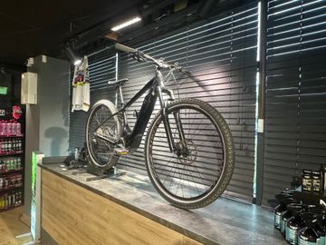 Brugt Specialized Turbo Levo Hardtail 2021 2021 Mountainbike — billede 3 af 5