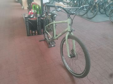 Used Surly Ghost Grappler SRAM GX Eagle 2022 Mountainbike, Green, 29 — image 2 of 3