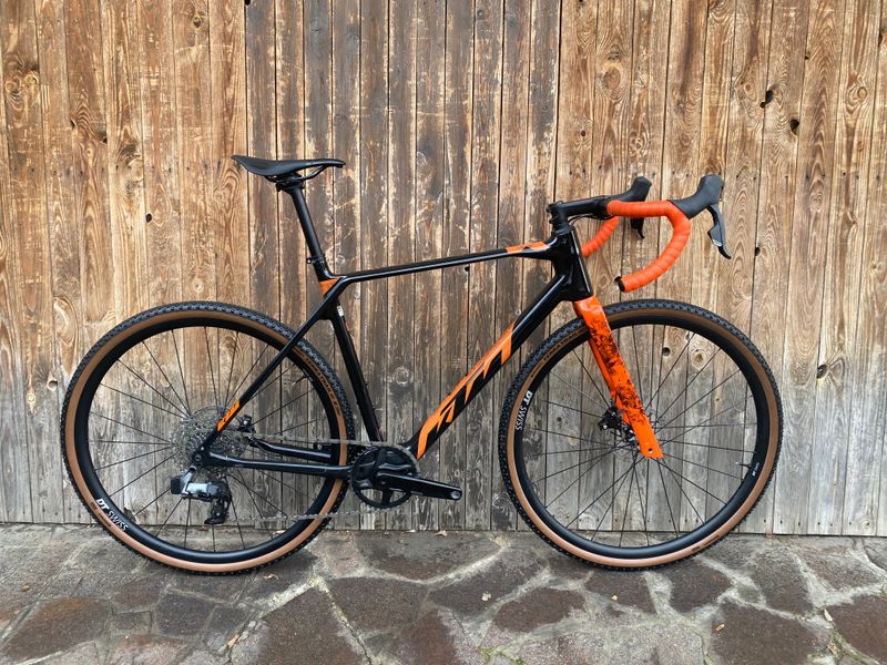Gebrauchtes KTM X-STRADA MASTER 2022 2022 Road & Gravel, Schwarz — Bild 1 von 9