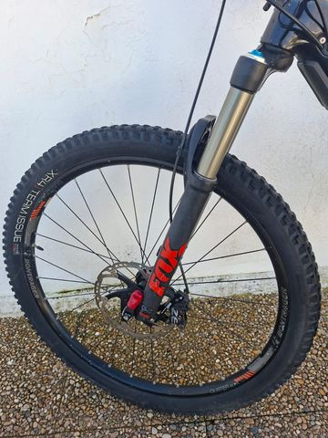 Trek Fuel EX 9.7 29 2017 2017 Mountainbike usato, Nero — immagine 4 di 7