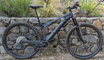 Tweedehands Trek E-Caliber 9.6 Gen 2 2022 2022 MTB