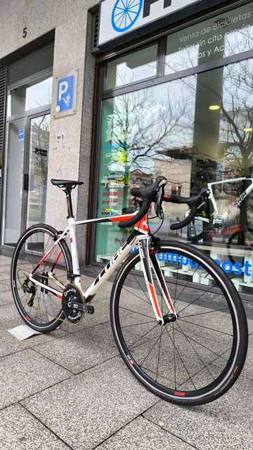 Used CUBE agree C:62 Pro 2016 2016 Road & Gravel, White — image 5 of 11