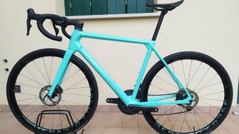 Bianchi, Specialissima - Ultegra Di2 2022