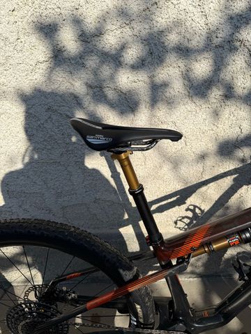 Tweedehands KTM SCARP EXONIC 2025 2025 Mountainbike — afbeelding 4 van 7