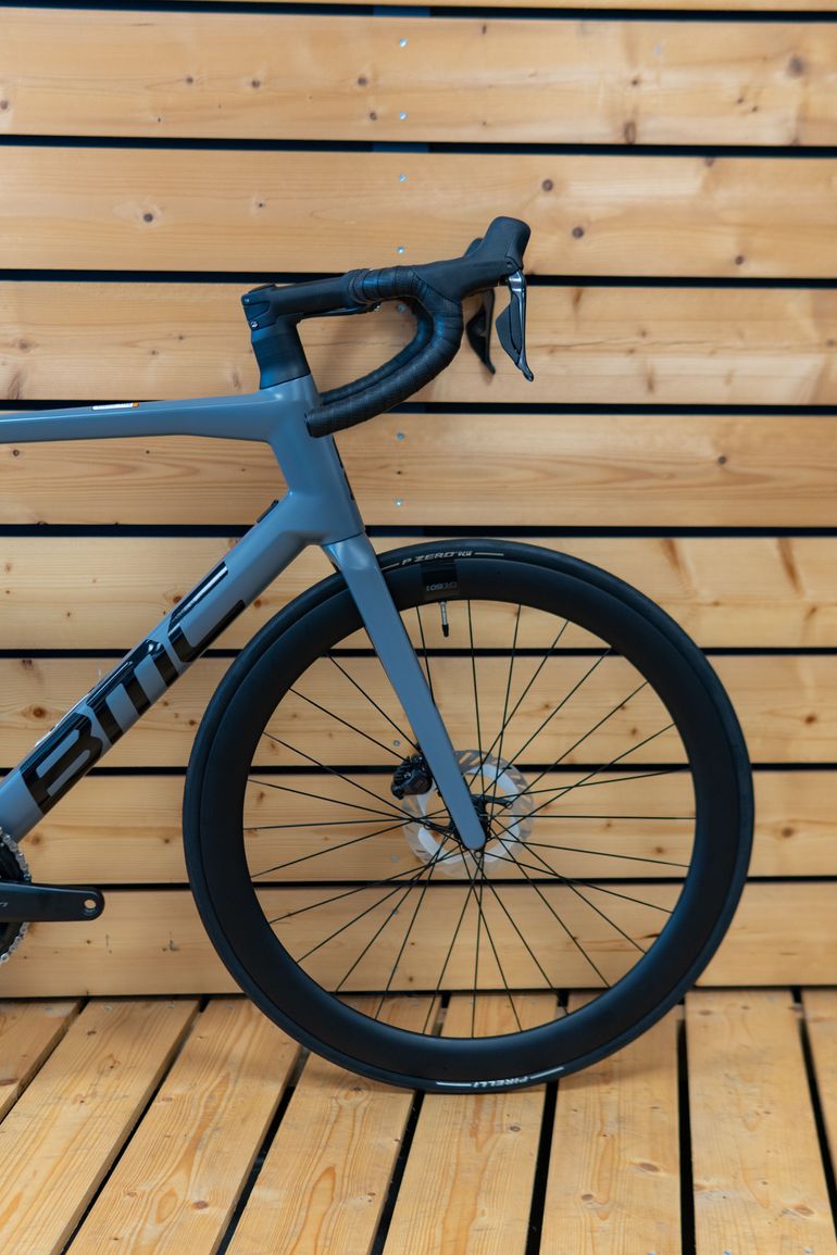 Used BMC Teammachine SLR TWO 2025 2025 Road & Gravel — image 2 of 8
