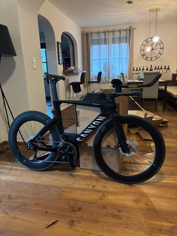 Used Canyon Speedmax CF 7 Di2 Race 2026 2026 Road & Gravel, Black — image 2 of 3