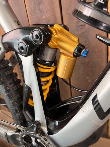 Tweedehands Lapierre Spicy CF 7.9 2021 2021 Mountainbike — afbeelding 8 van 13