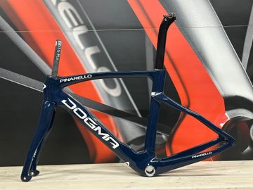 Pinarello DOGMA F 2024 - Frameset Frameset 2024 Road & Gravel usato, Blu — immagine 3 di 9