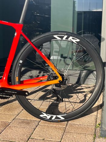 Used Giant TCR Advanced Pro 2026 2026 Road & Gravel, Red — image 8 of 10