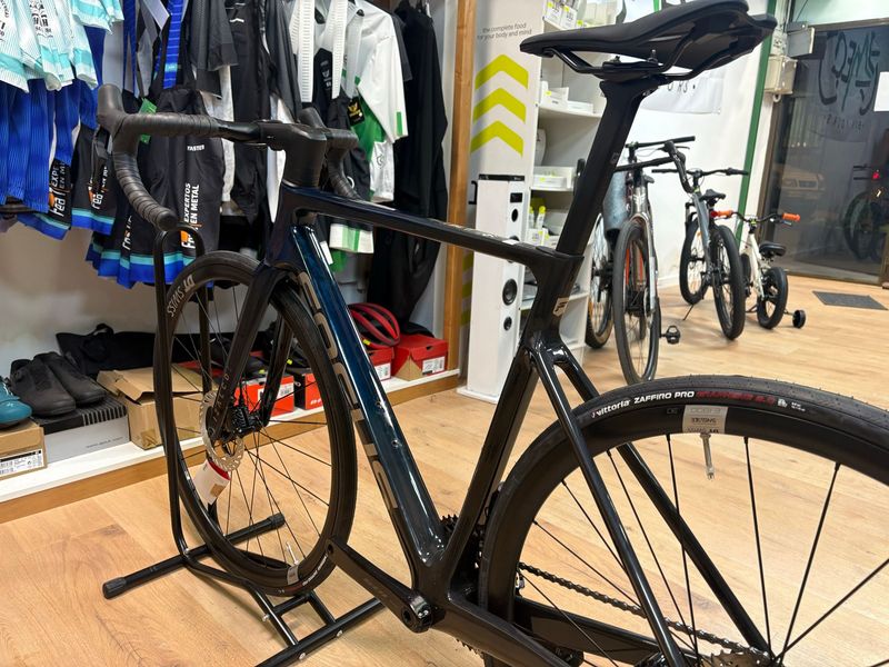 Focus Izalco 2026 Road & Gravel d'occasion — image 7 sur 9