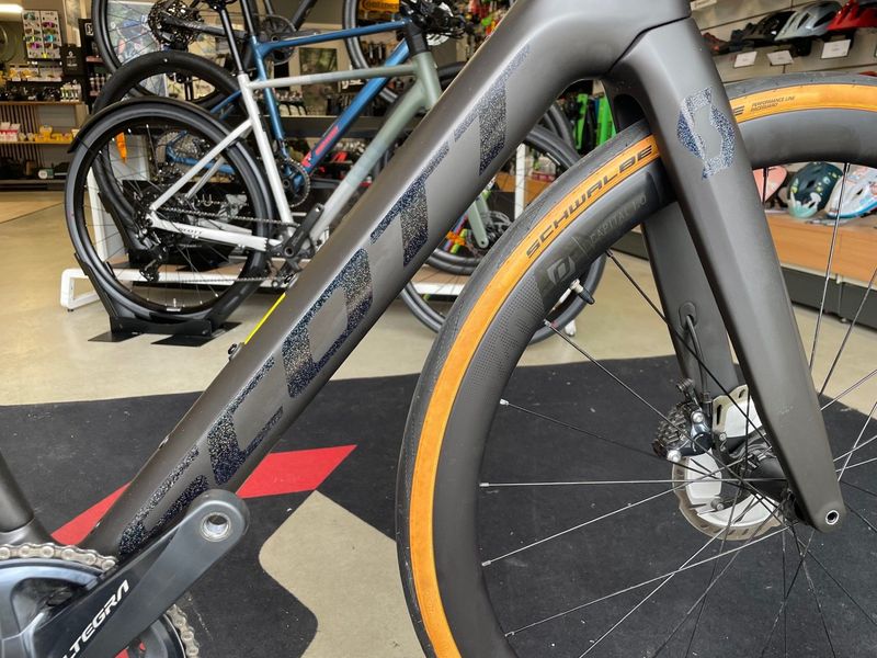 Used Scott Contessa Addict eRIDE 10 US 2021 2021 Road & Gravel