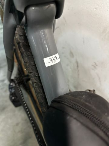 Used Trek Procaliber SRAM XX1 Eagle 2018 Mountainbike, Light Gray — image 4 of 7