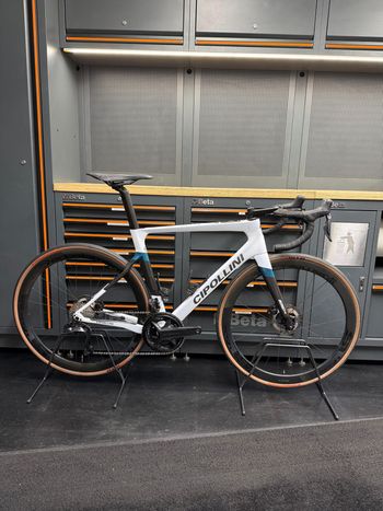 Used Cipollini BOND EVO Q30MP SHIMANO ULTEGRA DI2 2023 2023 Road & Gravel