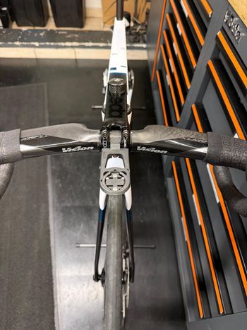 Used Cipollini BOND EVO Q30MP SHIMANO ULTEGRA DI2 2023 2023 Road & Gravel, White — image 10 of 12