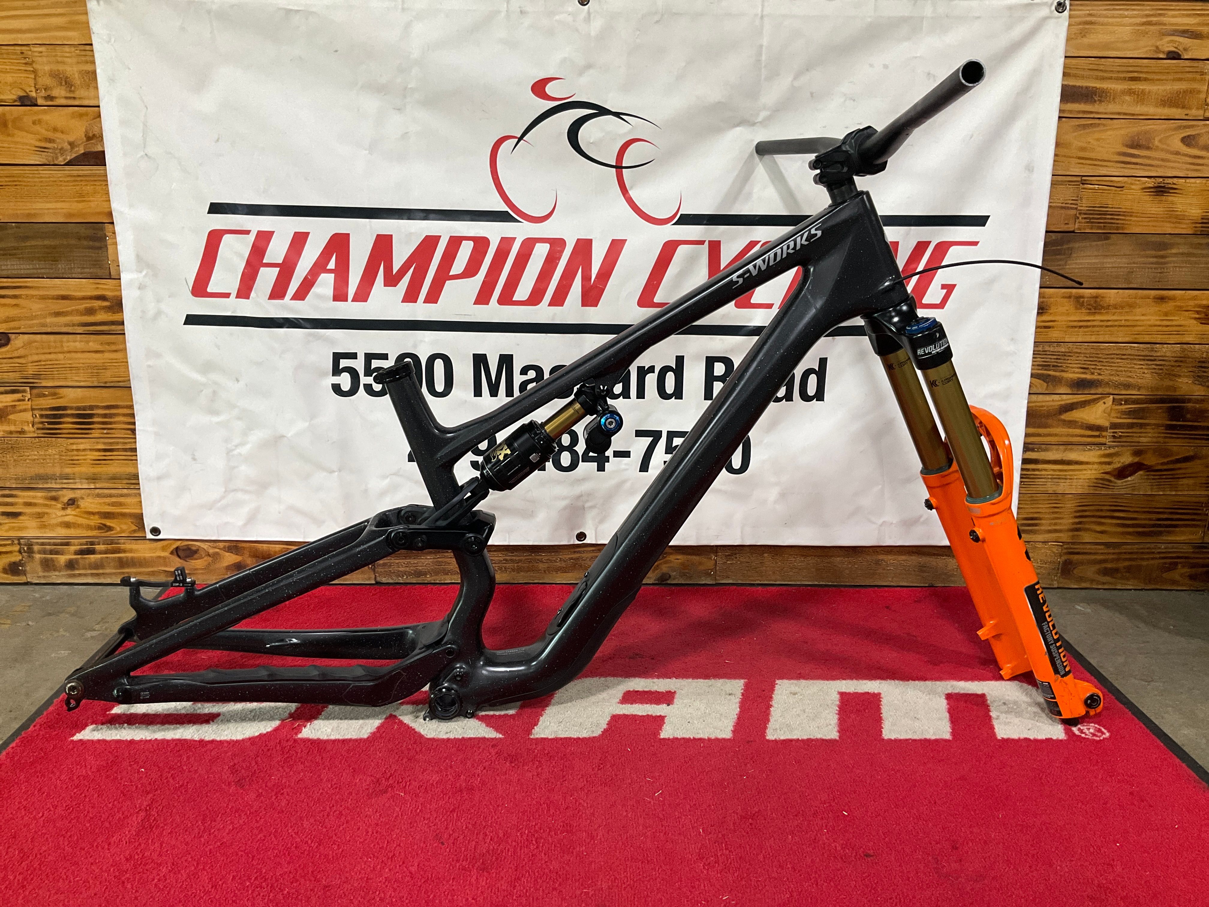 Specialized S-Works Stumpjumper 15 - SRAM XX AXS, FOX Factory 2025