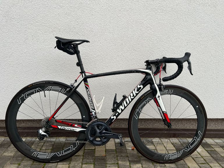 Used Specialized Tarmac Shimano Dura Ace Di2 2013 Road & Gravel, Black — image 1 of 3