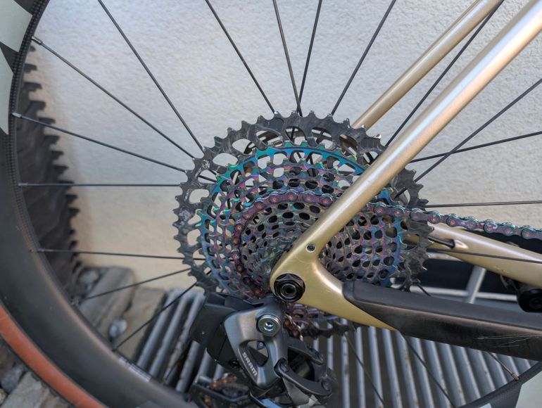 Used Santa Cruz Stigmata 3 2023 1x Force XO1 Mullet 2024 Road & Gravel, Light Gray — image 4 of 9