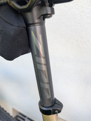 Used Santa Cruz Stigmata 3 2023 1x Force XO1 Mullet 2024 Road & Gravel, Light Gray — image 8 of 9