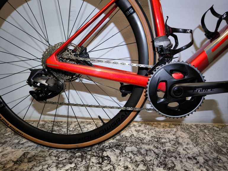 Used BMC Teammachine SRAM Force eTap AXS 2023 Road & Gravel — image 2 of 5