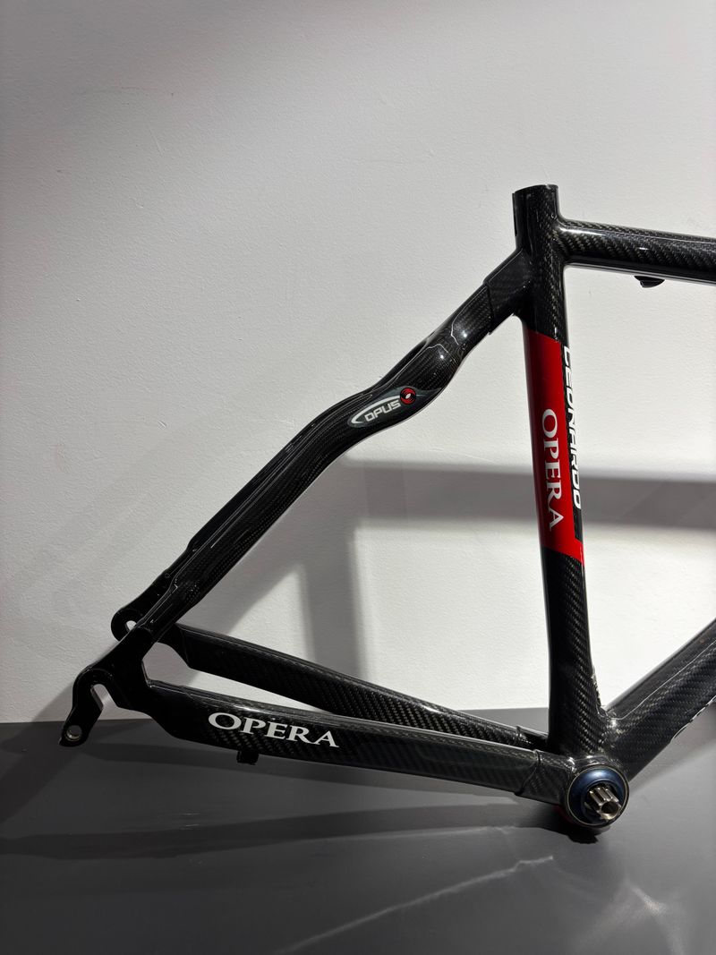 Used Pinarello Opera Leonardo Frameset Frameset 2011 Road & Gravel, Black — image 4 of 8