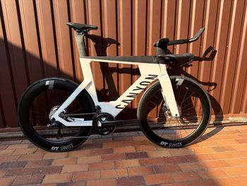 Canyon Speedmax CF SLX 8 di2, Canyon Speedmax CF SLX 8 Di2 2025