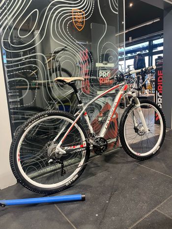 Used Olympia Btt 2010 Mountainbike, White — image 3 of 6