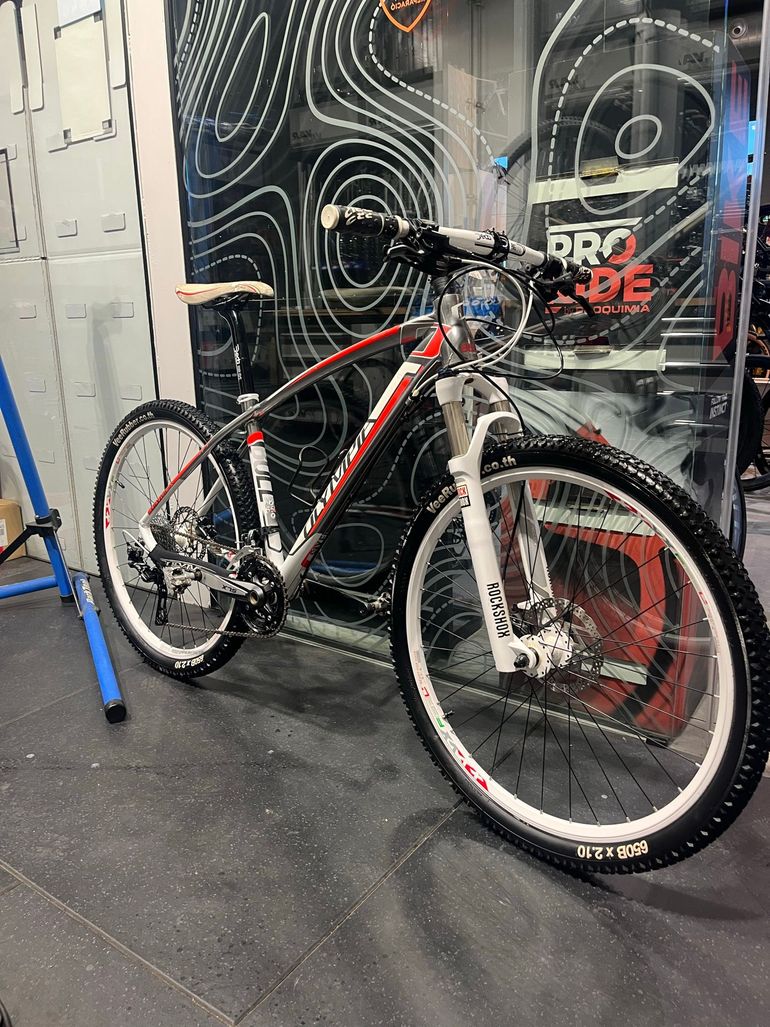 Used Olympia Btt 2010 Mountainbike, White — image 1 of 6