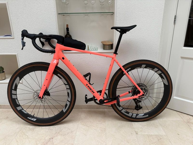 Used Trek Checkpoint SRAM Rival eTap AXS 2026 Road & Gravel, Orange — image 16 of 17