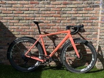 Käytetty Trek Checkpoint SRAM Rival eTap AXS 2026 Road & Gravel — kuva 18 / 18