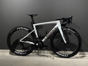 Used Specialized S-Works Tarmac SL8 2026 Road & Gravel — image 1 of 6