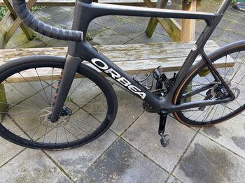 Used Orbea ORCA M30iLTD PWR 2023 2023 Road & Gravel, Black — image 3 of 18