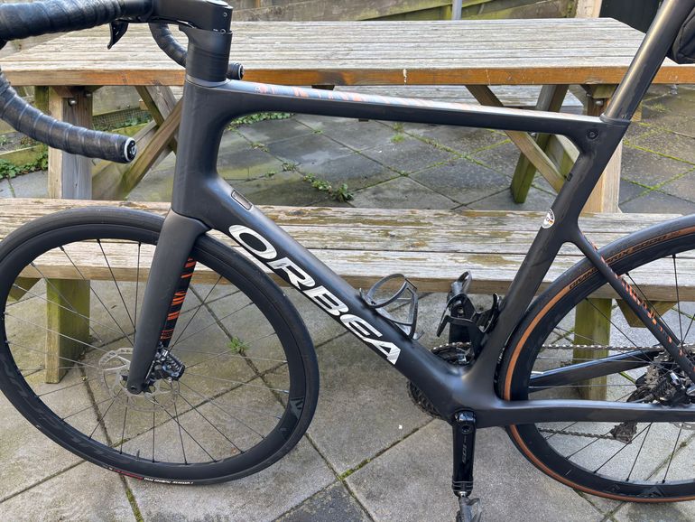 Used Orbea ORCA M30iLTD PWR 2023 2023 Road & Gravel, Black — image 8 of 18