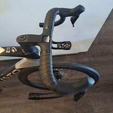 Used Gusto Gtr 2026 Road & Gravel, Black — image 2 of 6