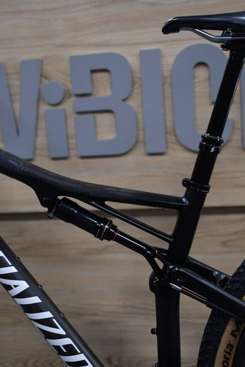 Used Specialized Epic Expert Carbon 2020 2020 Mountainbike — image 5 of 8