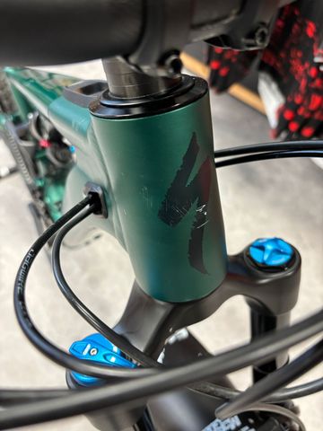 Specialized Levo SL 2 Comp Alloy 2024 Mountainbike usato, Verde — immagine 6 di 7