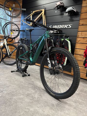 Specialized Levo SL 2 Comp Alloy 2024 Mountainbike usato, Verde — immagine 3 di 7