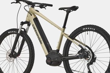 Cannondale Trail Neo 4 2024 2024 Mountainbike usato, Bianco — immagine 2 di 6