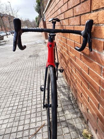 Used Trek Émonda SLR 7 eTap 2022 2022 Road & Gravel — image 8 of 13
