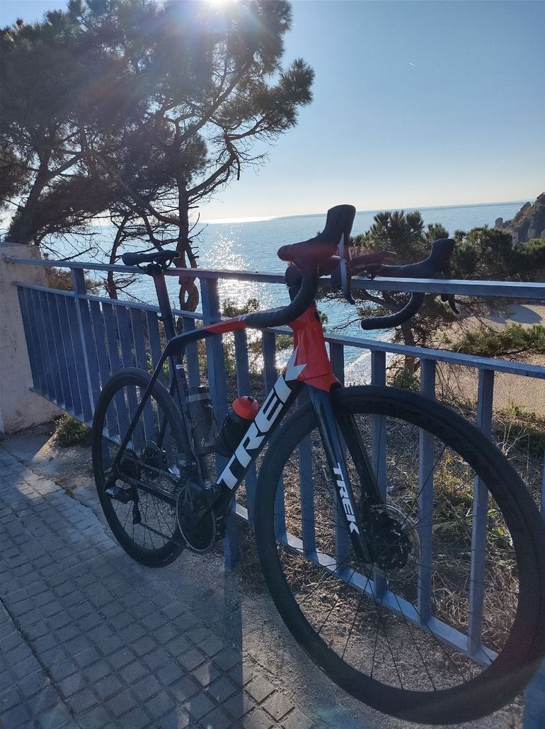 Used Trek Émonda SLR 7 eTap 2022 2022 Road & Gravel — image 13 of 13