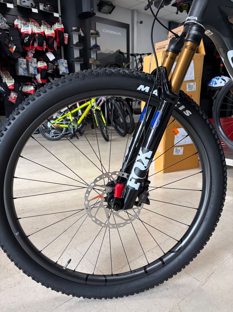 Używany Orbea OIZ M10 2026 Mountainbike — zdjęcie 5 z 19