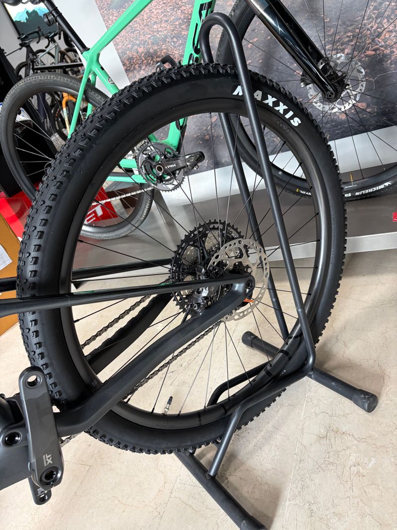 Używany Orbea OIZ M10 2026 Mountainbike — zdjęcie 3 z 19