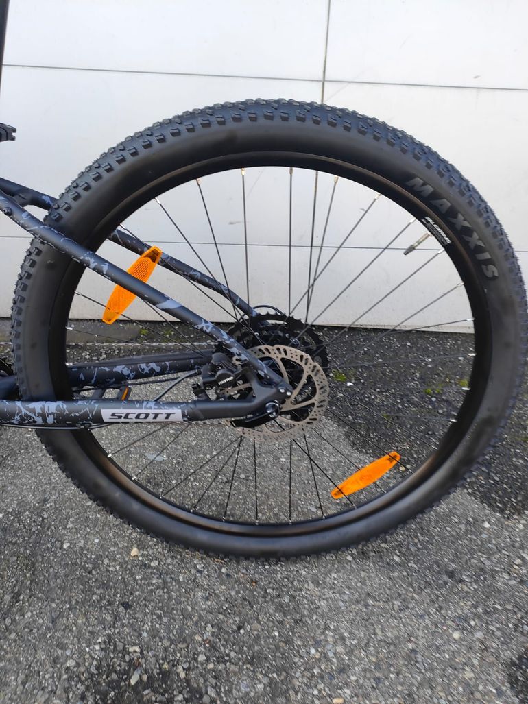 Used Scott Contrail 30 2026 2026 Mountainbike, Black, 27.5, 29 — image 7 of 9