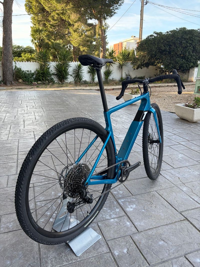 Käytetty 3T Exploro Ultra 2026 Road & Gravel — kuva 3 / 5