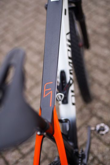 Used Olympia F1 2023 Mountainbike, White — image 5 of 9