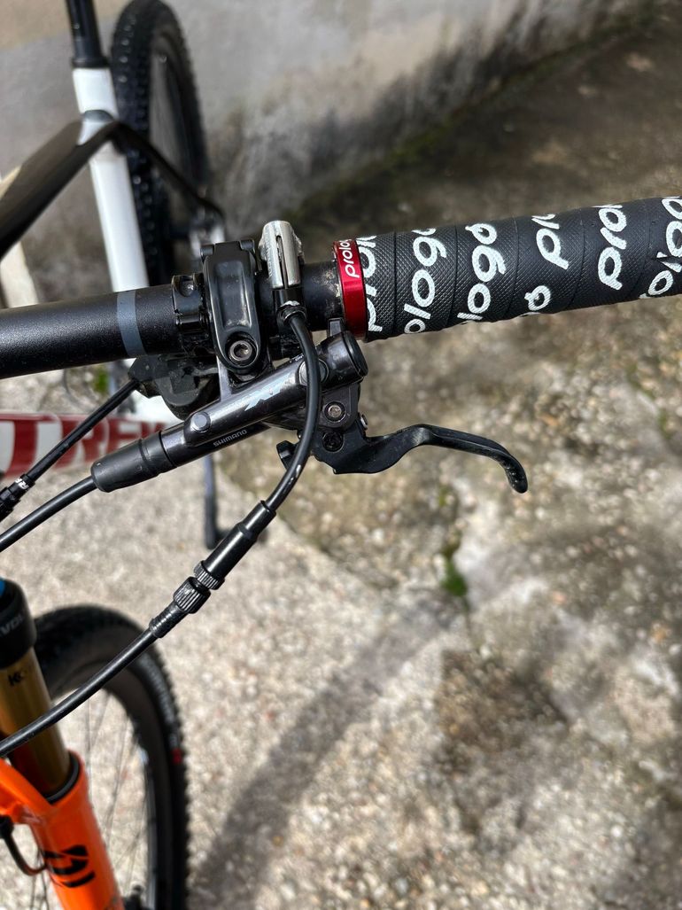 Used Trek Procaliber 9.7 2022 2022 Mountainbike, White, 29 — image 6 of 14